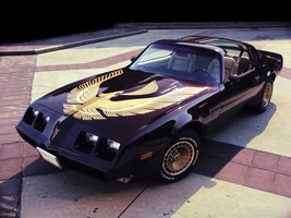 1981 Pontiac Trans Am black gold qtr, 24 x 36 Inch Poster, formula, 6.6 engine - $20.56