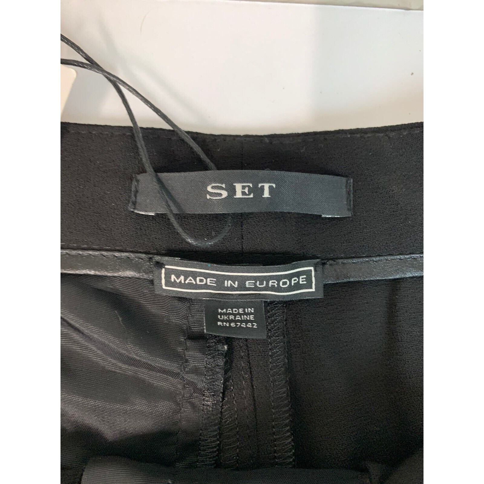 Set Women Pants Bermuda Shorts 52234 Black Pleated High Rise Shorts Size 36 NWT Item image 5