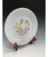 (1) Termocrisa Milk Glass Floral 9&quot; Plate Mexico Mid Century Retro - $31.10 CAD