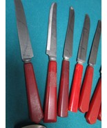 BAKELITE RED HANDLE, 10 PCS, KNIVES AND SPOONS - $1,380.21 MXN