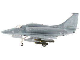 Douglas A-4F Skyhawk Attack Aircraft VMA-142 &quot;Flying Gators&quot; (1984) &quot;Air Power S - £114.43 GBP