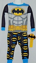 Boy&#39;s Pajamas Batman Size 2t Toddler Sleep Costume Outfit Lounge Longsleeve NEW - £13.97 GBP