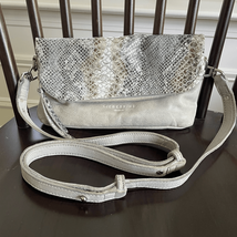 Liebeskind Berlin Nyala Goat Leather Colored Snake Crossbody Purse Bag Grey - $1,686.11 MXN