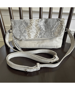Liebeskind Berlin Nyala Goat Leather Colored Snake Crossbody Purse Bag Grey - $1,677.12 MXN