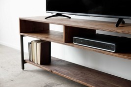 60" Brown Wood Open Shelving TV Stand - $26,798.65 MXN