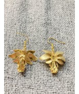 Small Wing Guard Angel Earrings For Woman Creative Golden Pendant New. - £29.87 GBP