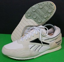 Vintage REEBOK Track &amp; Field Running Shoes Cleats Spikes Sz 9 Retro Sneakers - £37.54 GBP