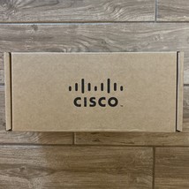 New Cisco 8821 Desktop Charger Base (CP-DSKCH-8821) Open Box - $753.70 MXN