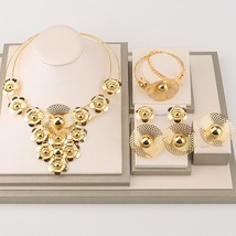 Luxury Gold Color Flower Jewelry Set Women&#39;s Exaggerate Necklace Large Earrings  - £45.21 GBP