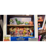Disney Parks Toy Story Figurine Playset NEW - $836.94 MXN
