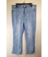 RISEN Jeans Size 3XL Hi Rise Straight Leg w/Hem Slits Stretch Raw Hem  - $450.46 MXN