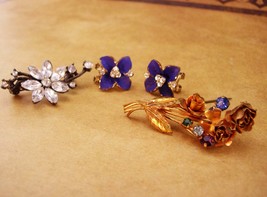 Vintage Austria Flower Rhinestone brooch lot - enamel earrings - flower ... - £50.76 GBP