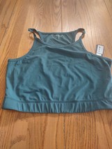 Outfit Size Large Green Sports Bra - $40.66 CAD