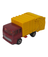 Vintage 1979 Matchbox Refuse Truck Collectomatic Lesney England Red &amp; Ye... - $224.29 MXN