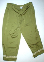 New NWT Designer Natori Crop Green Pants Silky Womens L Lounge Satin Embroidered - £156.68 GBP