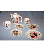 Vintage 7 piece set Mickey, Minnie Plastic Child&#39;s Dishes-HG Industries - £7.81 GBP