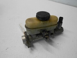 2003 Ford Ranger 4.0L Brake Master Cylinder With Reservoir - $34.99