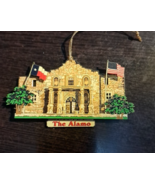 The Alamo Souvenir Ornament USA 3.5 in  Gold with enamel finish 3 dimens... - $268.85 MXN