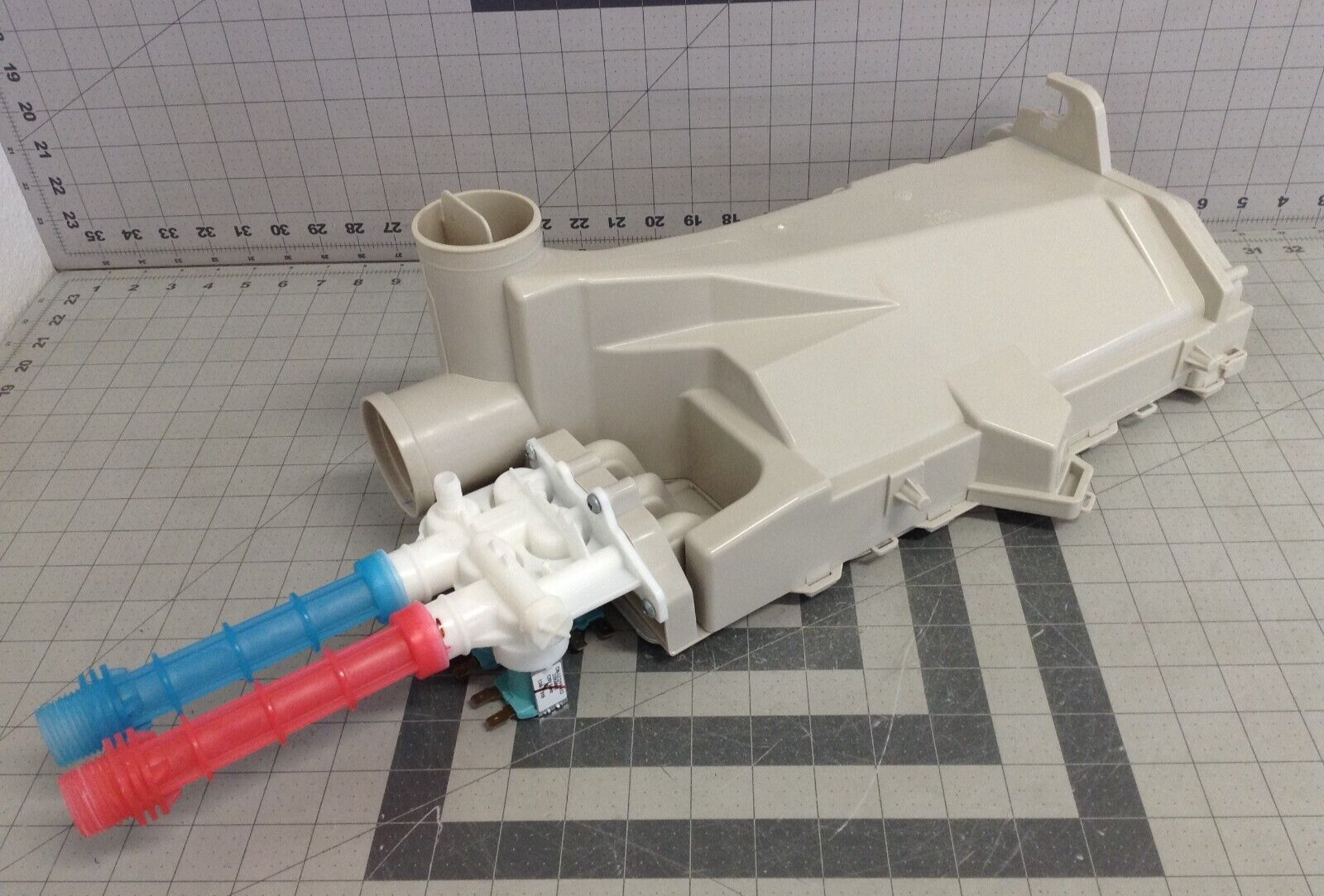 Electrolux Frigidaire Washer Dispenser Housing 134964020 134964010 13463... - $128.70