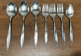 West Bend by Oneida stainless Twilight Rose  mixed lot of 7 pieces - £15.90 GBP