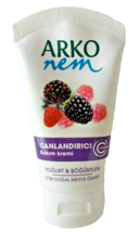 2X ARKO NEM Hand &amp; Face Cream Blackberry &amp; Yogurt Revitalizing 2.5 oz - £2.34 GBP