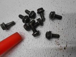 2004 GMC Yukon Rear Differential Cover Bolts nine 9 - $36.98