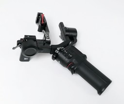 DJI RS 3 Mini 3-Axis Gimbal Stabilizer (CP.RN.00000294.01) very good image 2