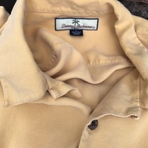 Tommy Bahama Shirt Mens Adult Sz Large Orange Button Up Silk Wood Button Comfort - £15.11 GBP