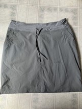 Duluth Trading Co. Armachillo Hybrid Skort Skirt Womens Size 8 Gray Cooling - £29.15 GBP