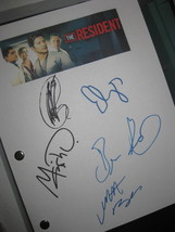 The Resident Signed TV Pilot Script Screenplay X5 Autographs Matt Czuchr... - £15.84 GBP