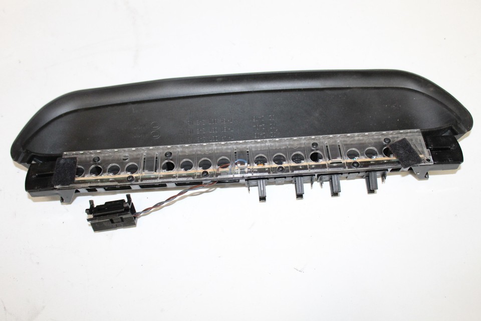 2008-2010 BMW 528 THIRD BRAKE LIGHT LAMP ASSEMBLY K4902 - $35.20