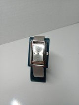 Women&#39;s Wrist Watch Analog Silver Tone Unbranded - £5.43 GBP