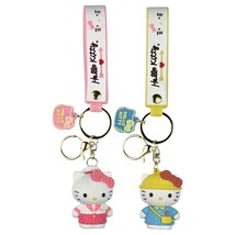 Hello Kitty Keychain Set of 2 Kawaii PVC Key Rings Bag Charms - $176.13 MXN