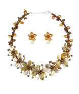 Golden Grandeur Mother of Pearl and Pearl Jewelry Set - £48.17 GBP