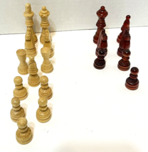 VTG Wood Chess Pieces 11 Blonde Pieces 7 Brown Pieces Felt Bottom 1.25 to 2.50&quot; - £11.65 GBP