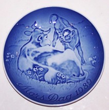 Stunning 1989 B&G Bing & Grondahl Denmark Mother's Day Cow With Calf 6" Plate - $14.84