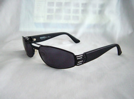 Versus by Gianni Versace Vtg 90s Black Sunglasses MOD F38 COL 028 1990&#39;s - £85.43 GBP