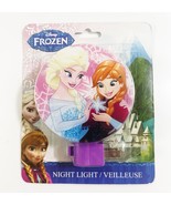 Disney Frozen Elsa & Anna Night Light (NEW SEALED) - $182.00 MXN