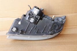 09-11 BMW E90/E91 330i 335D 4dr Halogen Headlight Passenger Right RH  image 10