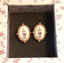 Vintage Avon 1999 Precious Moments Pierced Earrings Surgical Steel Posts Boxed - £17.75 GBP