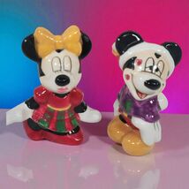 Walt Disney&#39;s Iconic Mickey &amp; Minnie Mouse Kissing Salt and Pepper Shake... - $327.31 MXN