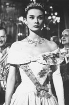 Audrey Hepburn in Roman Holiday 18x24 Poster - £19.01 GBP