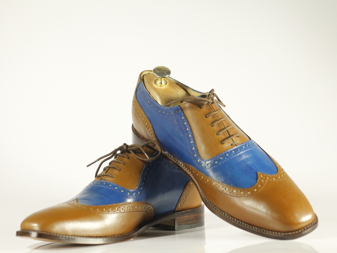 Handmade Men Brown Blue Wing Tip Leather Formal Shoes, Men Designer Dress Shoes