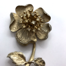 Vintage Ledo 1961 Flower Brooch Rhinestones Textured 3D statement cottagecore - £23.73 GBP