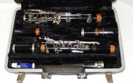 Vintage Selmer Bundy Resonite Clarinet with original Brown Hard case #2 - $148.45