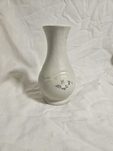 Pfaltzgraff Heirloom 6&quot; Vase Flowers Gray Floral Stonewear - £6.44 GBP