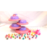 SQUINKIES Palace Surprise Tower Cake Display Holder Playset Bubbles Toys  - $21.78