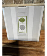 Scentsy Tin Warmer Stand NEW IN BOX - $18.99