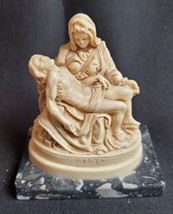 Pieta Virgin Mary Jesus Sculpture Statue AG Italy 3.5&quot; Black Marble Base - £13.22 GBP