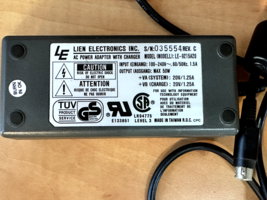 LIEN LE-9215A20 ADAPTER 100-240 VOLT 50W E133851 LR94775 3 PIN - €21,42 EUR